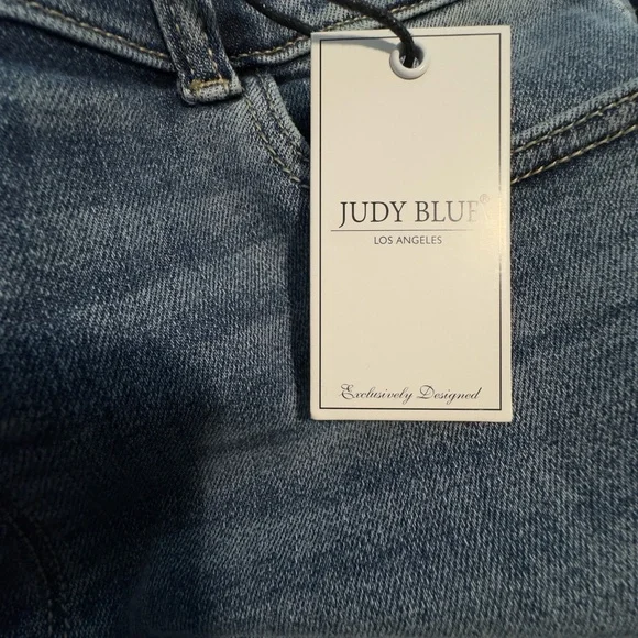 NWT Judy Blue Womens Medium Wash High Waist Flare Jeans Size 13/31 - Picture 10 of 12